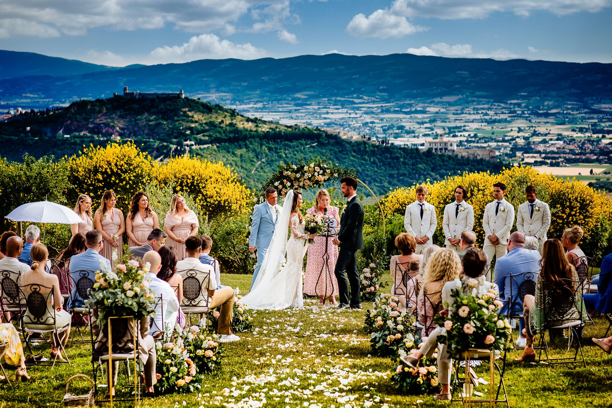 Saying 'I Do' Abroad: The Importance of Destination Wedding Photography