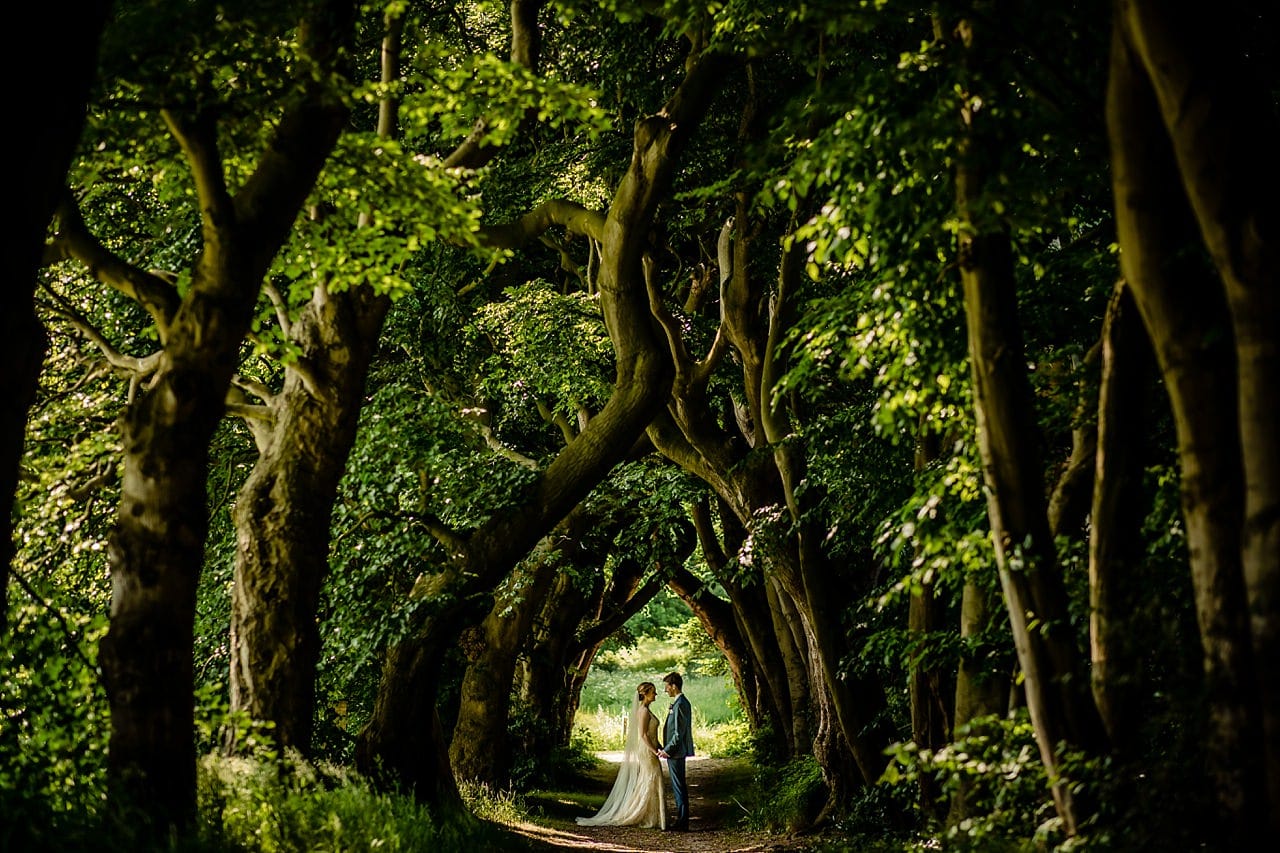 De perfecte locatie voor uw sprookjeshuwelijk: Waarom Kasteel Amerongen een droomlocatie is Trouwen Kasteel Buitenplaats Amerongen